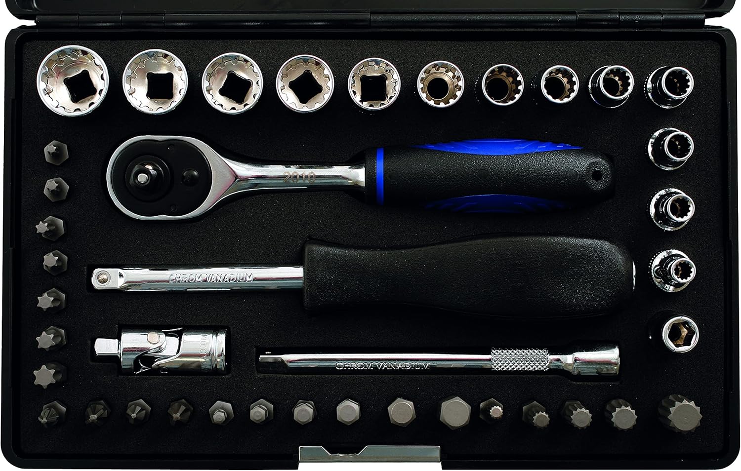 Close-up view of the Laser 3568 socket and bit set components