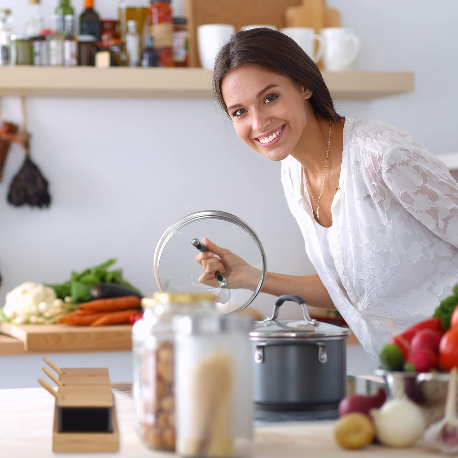 Relaxdays Set of 3 Spice Jars, with Tray, Spoons, Lids, Bamboo & Plastic, Container for Herbs, 11x30x13 cm, Clear/Brown