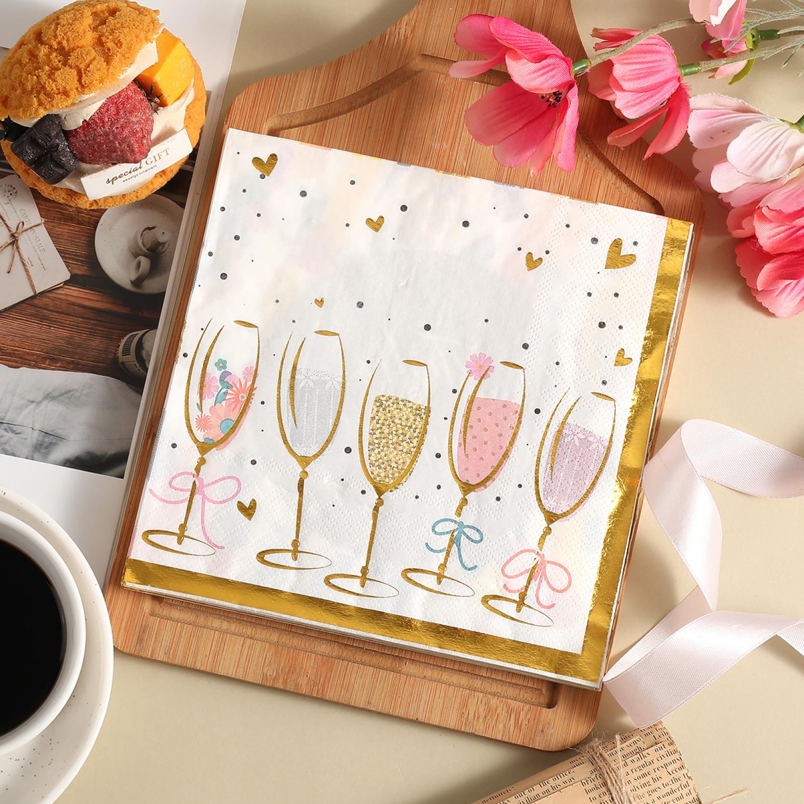Serviette Papier Anniversaire Graffiti Rose Or Serviette Anniversaire en Papier Anniversaire Serviettes Papier Jetables de Table Cocktail Mariage Décoration pour Partys 30 Paquet(33x33cm)