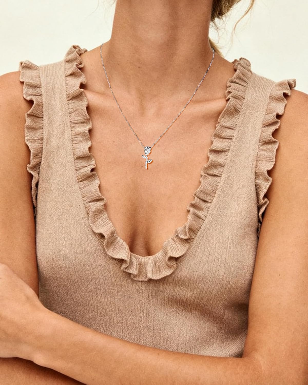 Silver Rose Necklace for Women Dainty Flower Pendant Necklaces Lightweight Floral Fashion Silver Jewelry Gift - Image 2