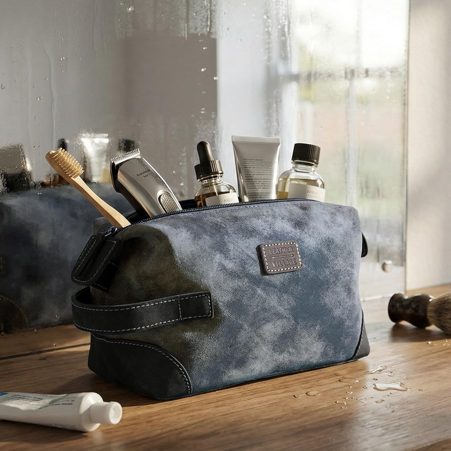 LEATHER VILLAGE Genuine Leather Dopp Kit for Men & Women – Travel Vintage Toiletry Bag with Waterproof Lining, Shaving & Bathroom Essentials Organizer - Distressed Blue