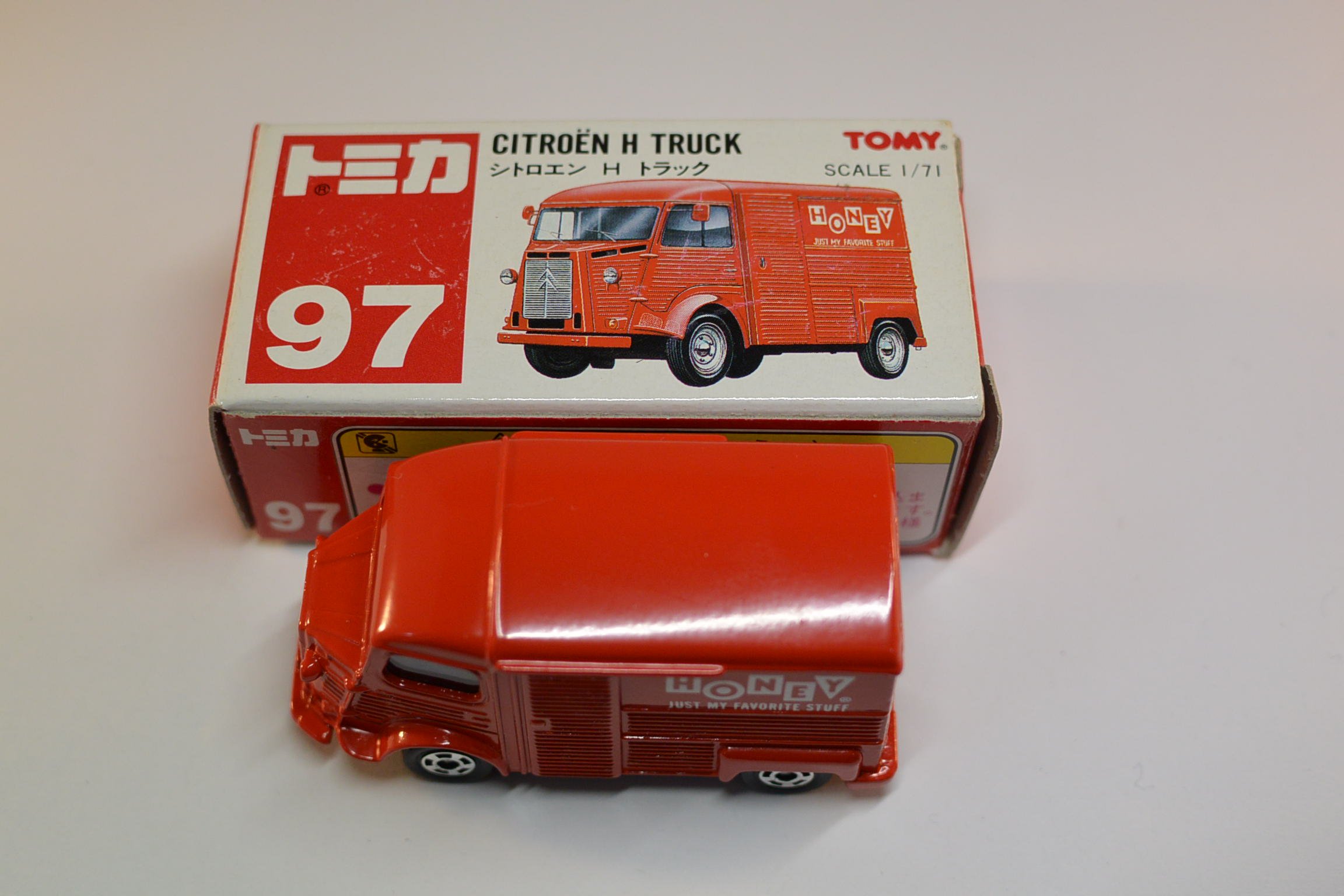 輸出仕様 トミカ シトロエン Amazon | トミカ 97 シトロエン H トラック | ミニカー・ダイキャスト