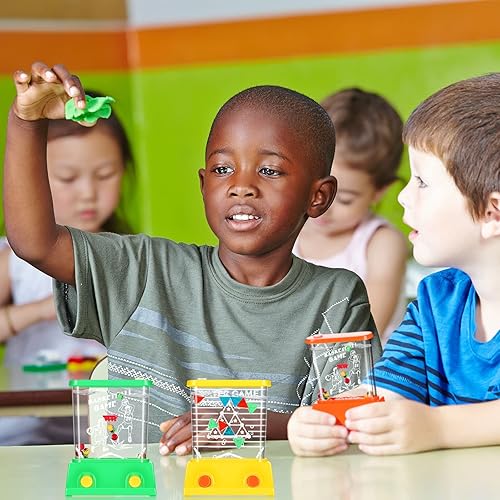 Vista 46 de Gejoy Juego de 4 piezas de juguetes de agua, rellenos de calcetines de Navidad de mano, juego de lanzamiento de anillo de agua, mini juegos retro