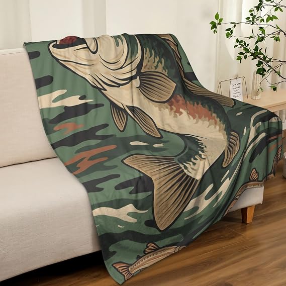 Bass Blanket Fish Camo Fleece Basses Throw Blanket Super Soft Warm Cozy Fuzzy Plush Bass Blanket Fishing Gifts for Men Women Girls Boys Kids Teens Fashing Fans Room Decor 40X50