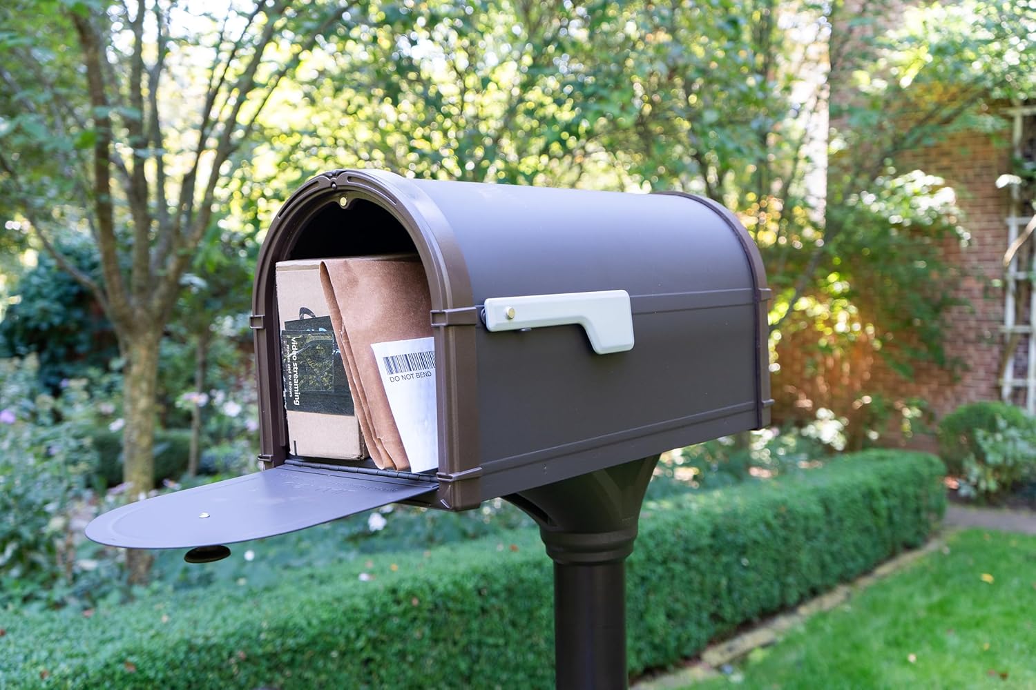 Architectural Mailboxes Bellevue Galvanized Steel Post Mount Mailbox, Compatibility Code G, 5591RZ-10, Rubbed Bronze, Large Capacity