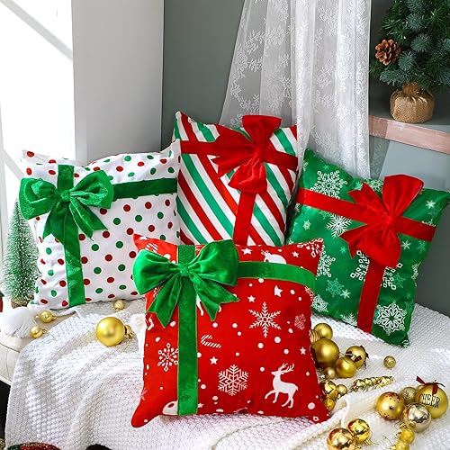 Miniatura 5 de Kingdder Juego de 4 fundas de almohada navideñas de granja, caja de regalo, decoración de lazo de copo de nieve para sofá, fundas de almohada para