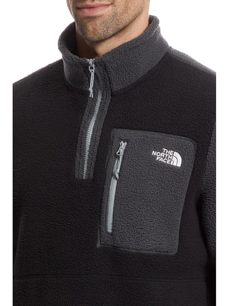 Black The North Face Yumiori 1/4 Zip