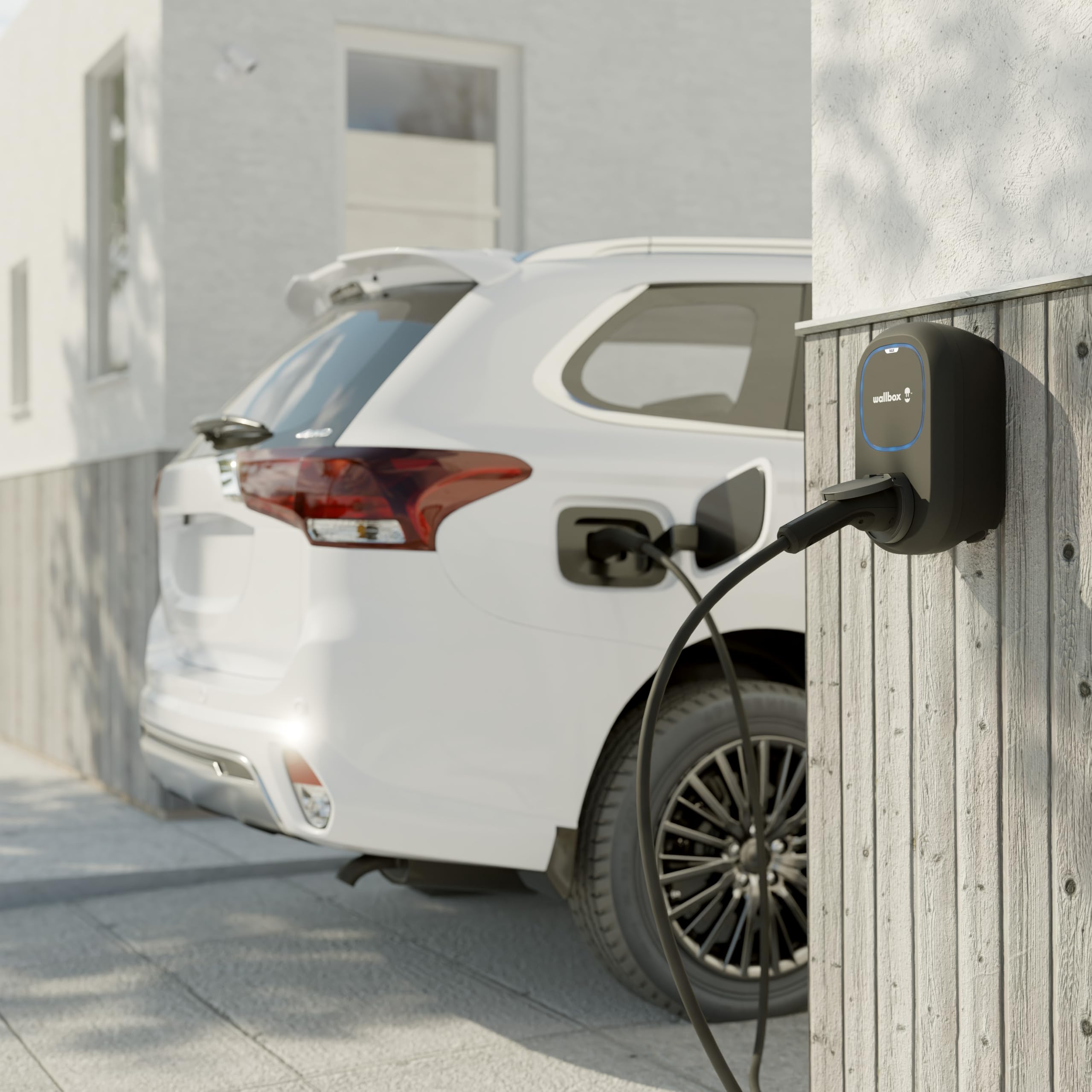 Wallbox Pulsar Max 7.4kW - Chargeur Voiture Electrique 32 A - Chargeur EV Typo 2 avec WiFi et Bluetooth - Compatible avec EV/PHEV et Usage Intérieur/Extérieur - Noir