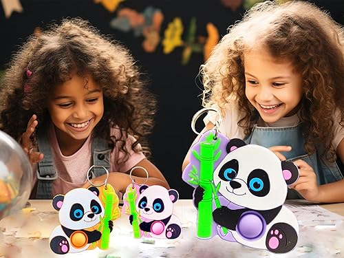 Miniatura 3 de Paquete de 20 llaveros sensoriales de silicona para apretar burbujas, mini llavero de burbujas para apretar, robot pequeño, alivio del estrés,