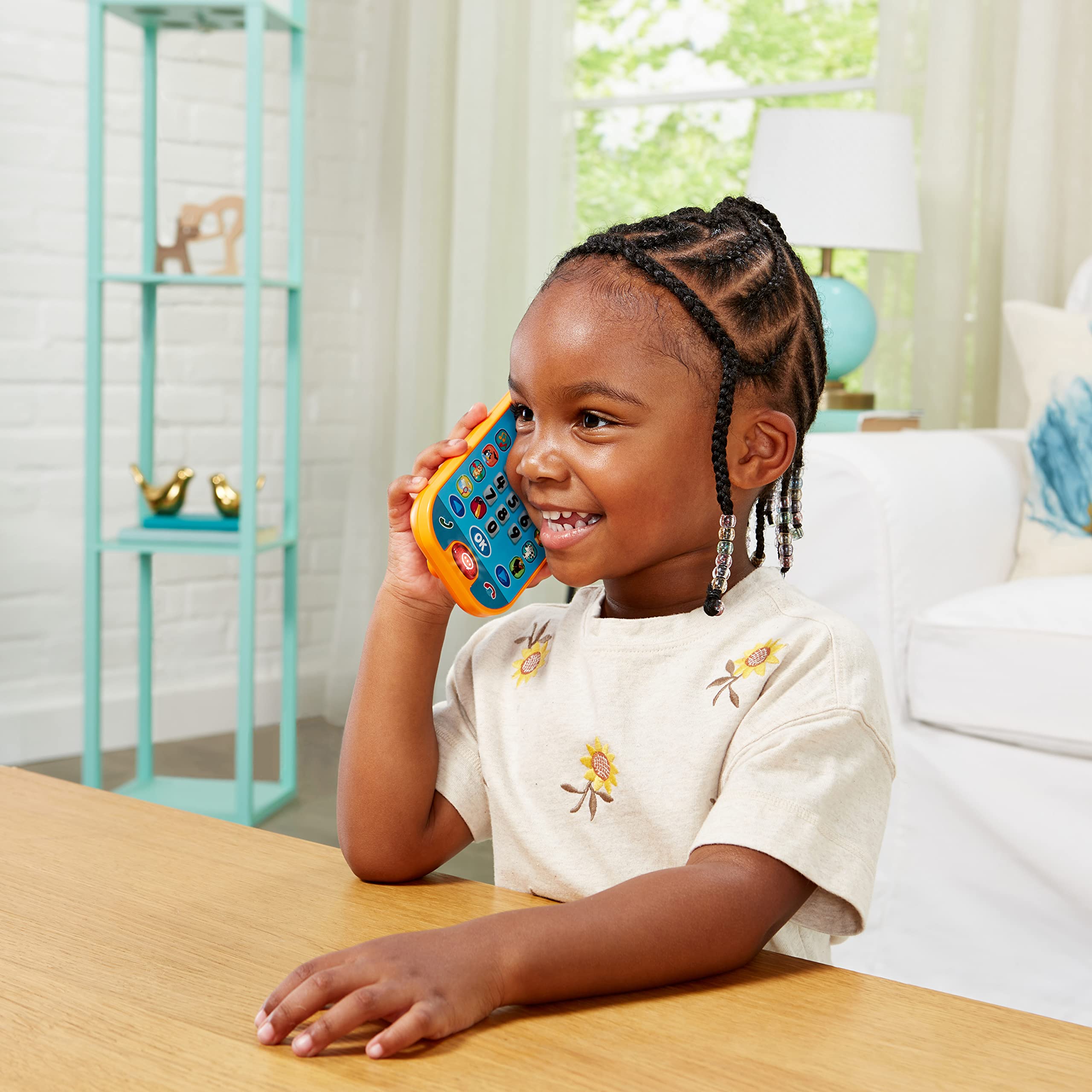 VTech - Bluey, Le Smartphone Éducatif, Téléphone Portable Enfant avec Écran Rétroéclairé, 4 Jeux, Jouet Interactif, Cadeau Enfant de 3 Ans à 7 Ans - Contenu en Français