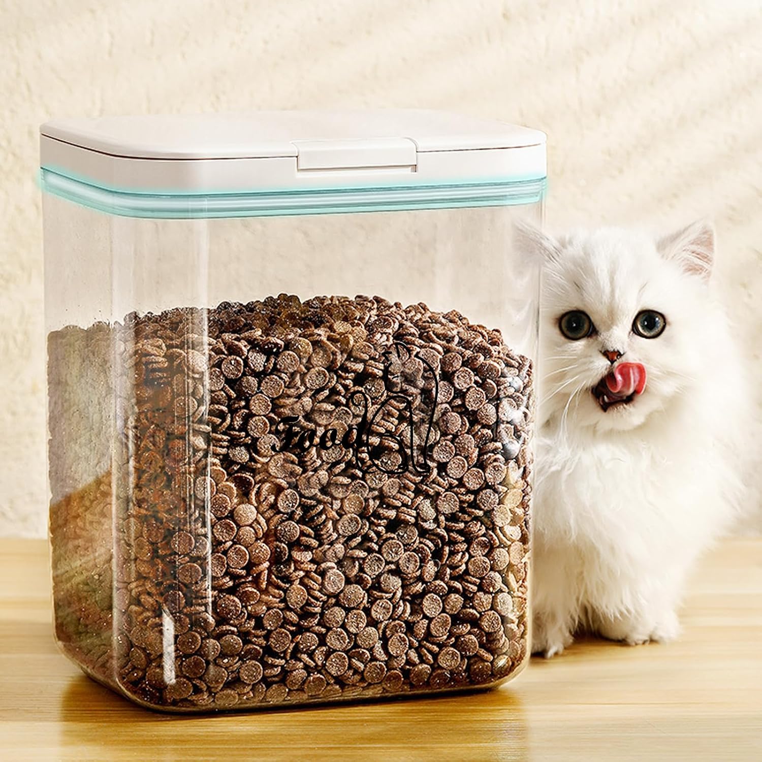 Airtight Cat Food Storage Container | 6.0 Qt/5.5 L Dry Cat Food Bin With Food Scoop |Hold up to 4~5lbs of Pet Food or Kibble|Clear BPA Free