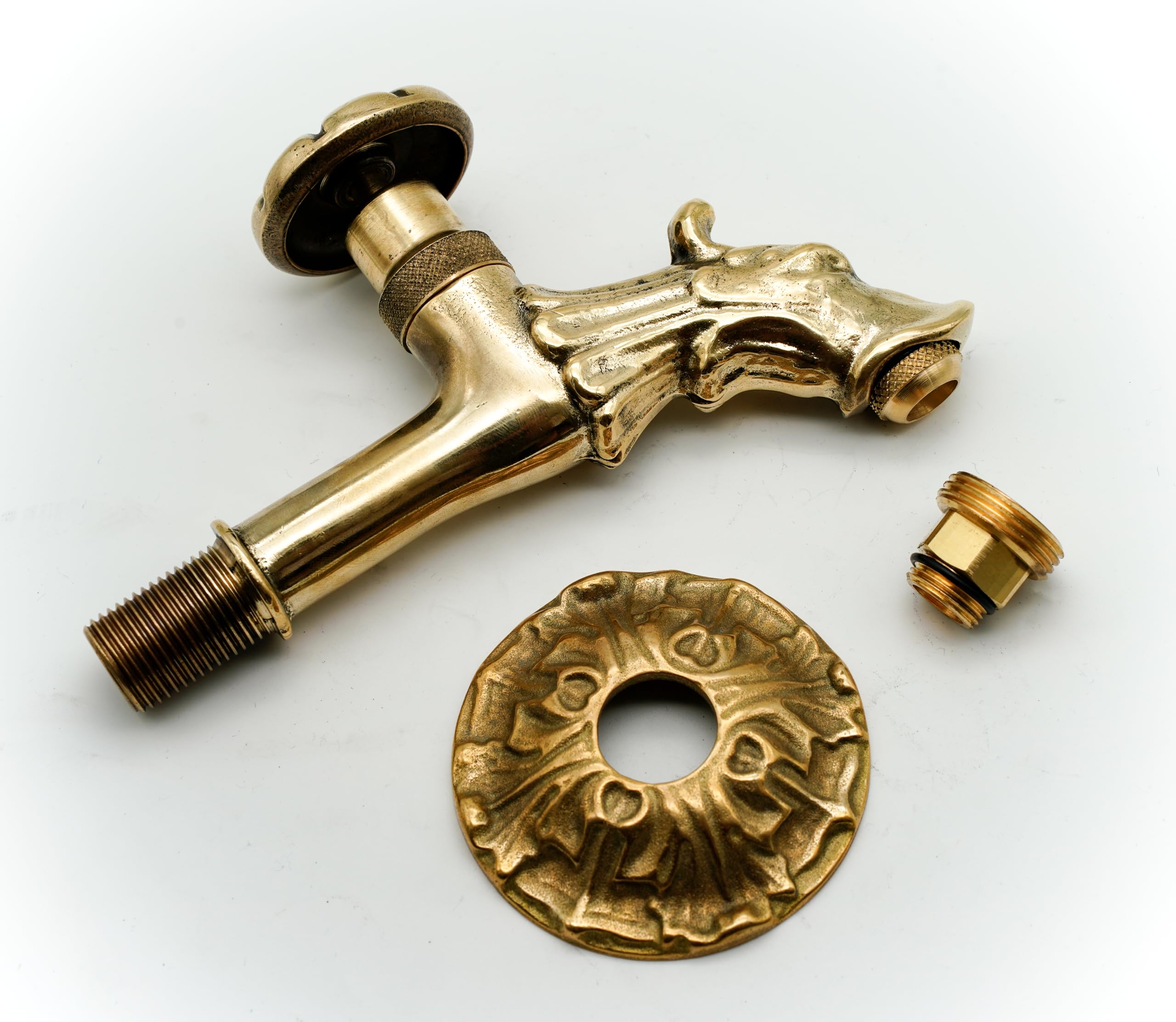 L'ARTISTICA F.LLI PERINCIOLI | Rubinetto Artistico a Vitone con Rosone Grande e Portagomma 1/2" M, Rubinetto in Ottone per Fontane a Colonna o Muro, 115x150mm