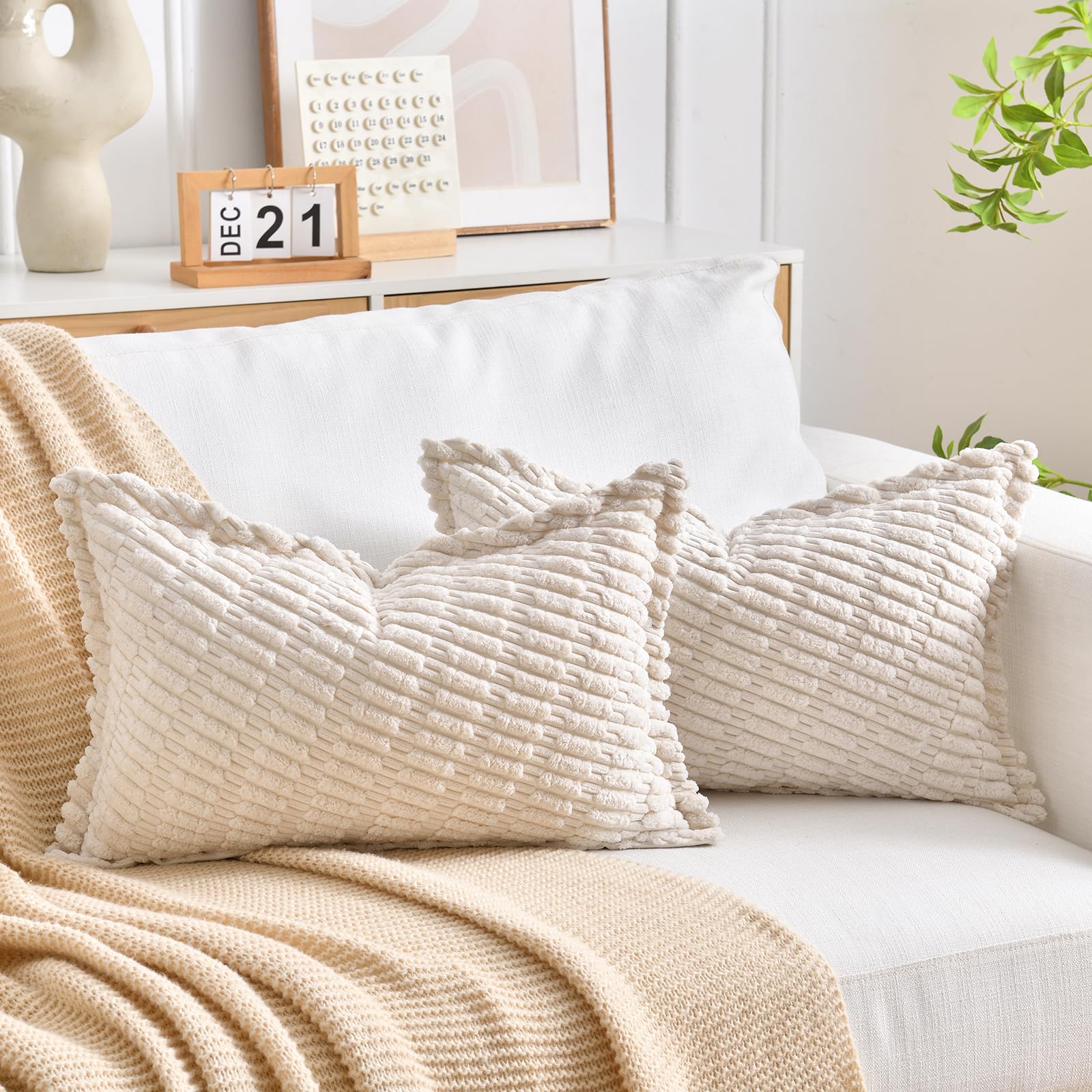 LRartdeco Cushion Covers Decorative Pillows Set of 2 Corduroy Cream White Cushion Covers Soft Square Pillow Cases throw Pillow Covers for Sofa Bedroom with Invisible Zipper
