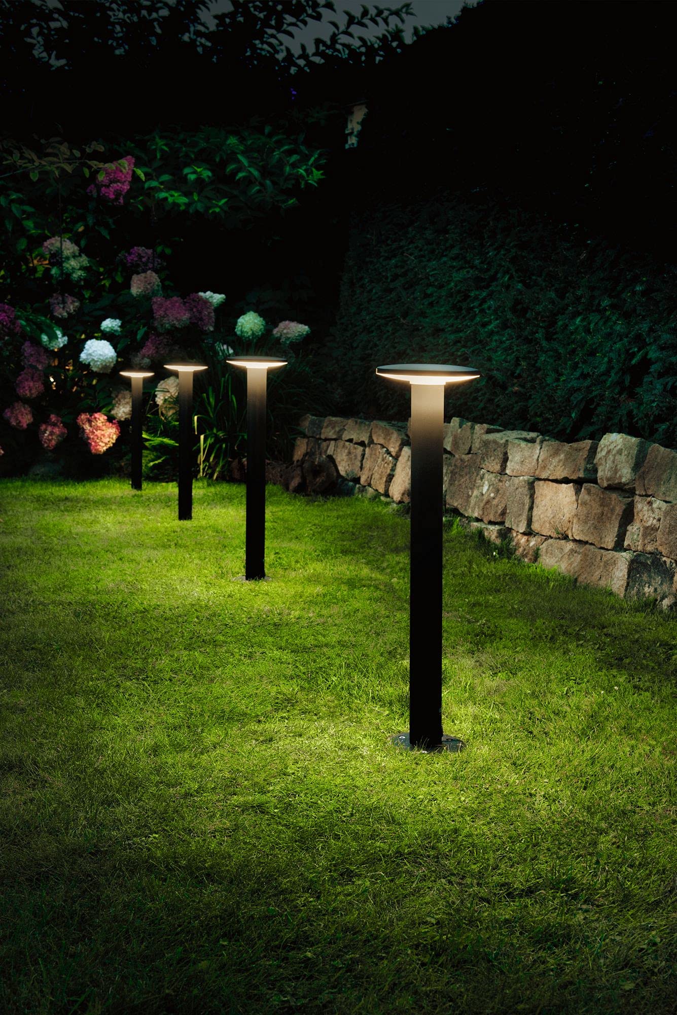 Paulmann 94312 Plug & Shine LED Außenleuchte Poller Plate incl. 1x6,1 Watt dimmbar IP44 Spritzwasserschutz Anthrazit Gartenlicht Kunststoff 3000 K