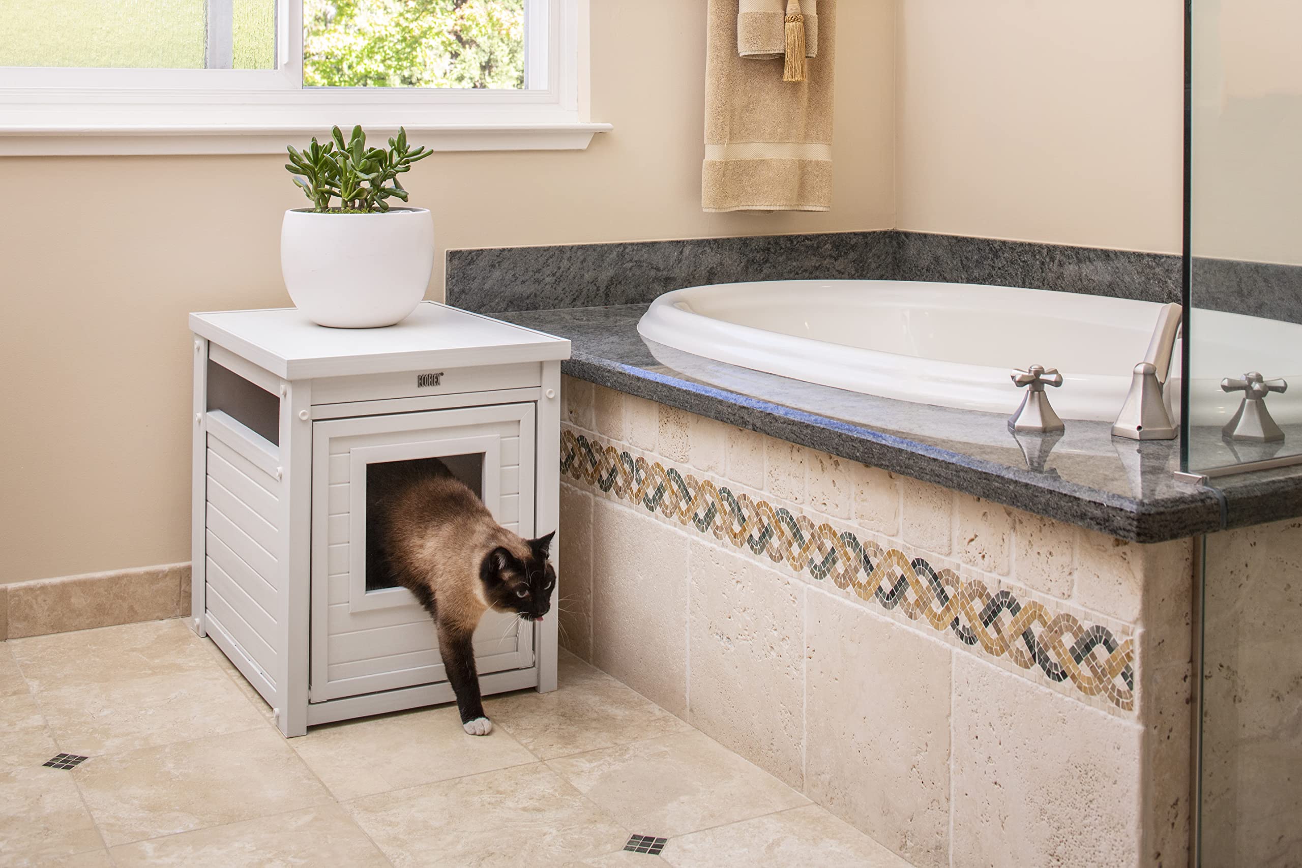 litter box in bathtub