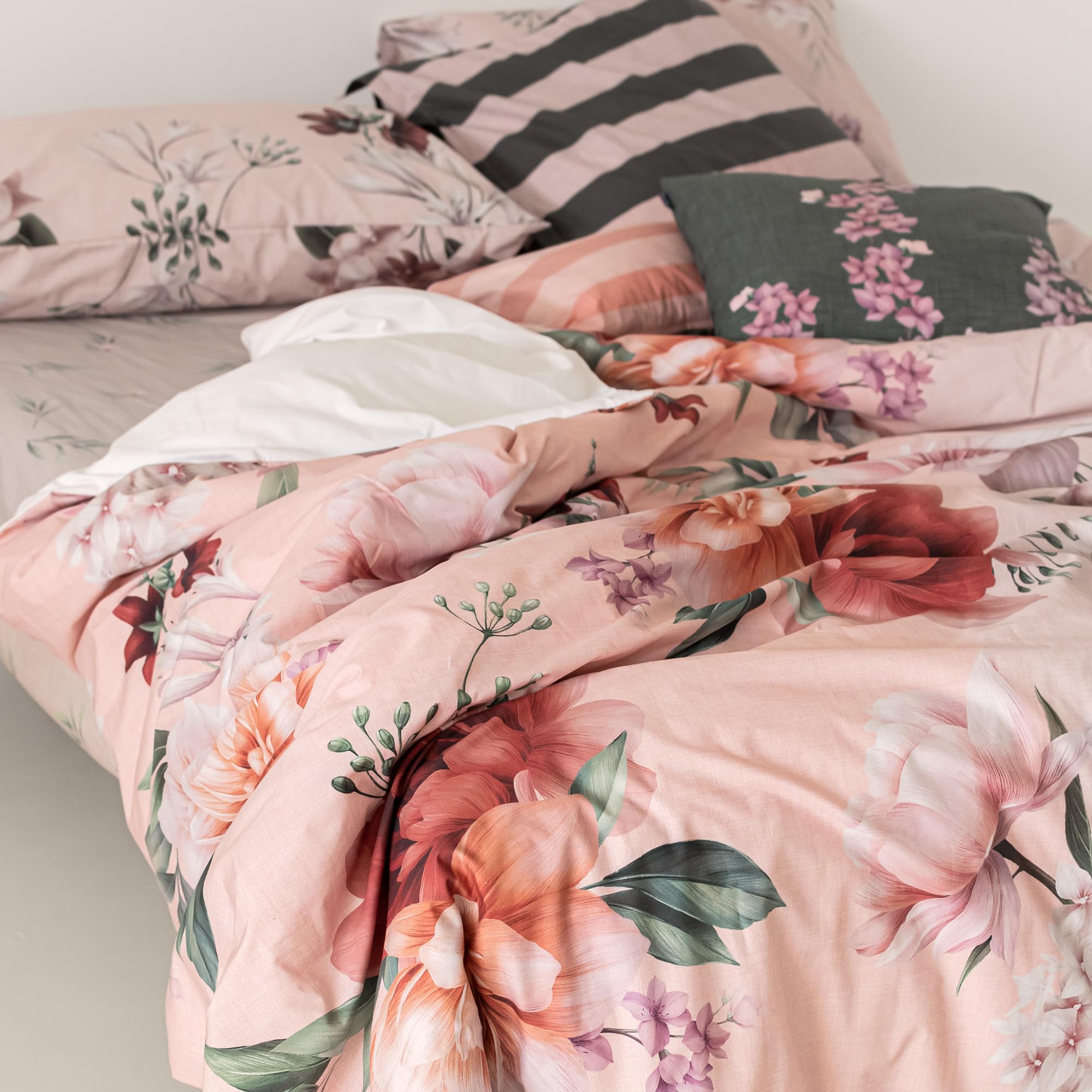 Housse de couette 220x220 floral motif estival grand teint