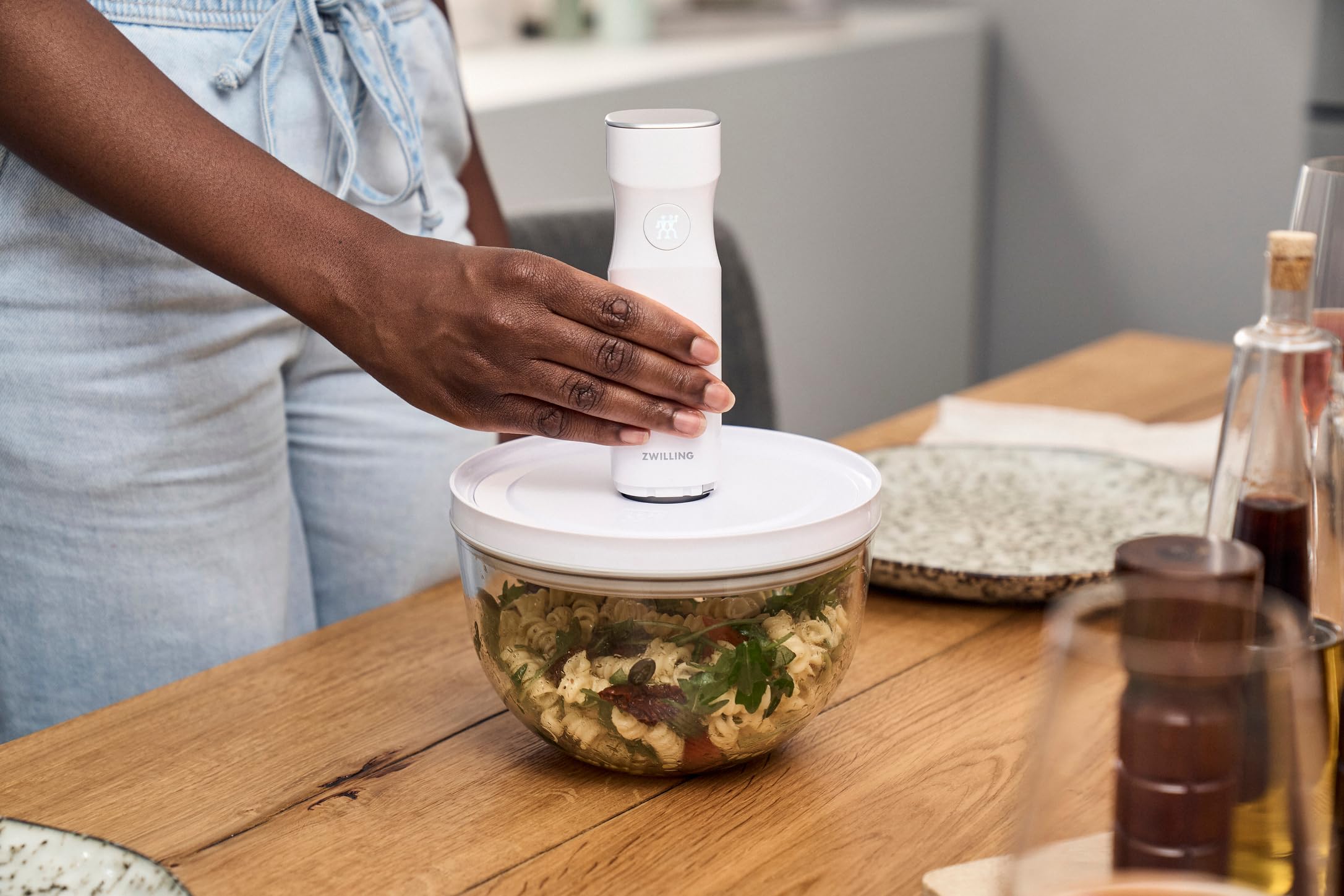 ZWILLING Fresh & Save BOWLS - Juego de iniciación al vacío (11 piezas, vidrio/cerámica, S-12 cm, M-18 cm, L-24 cm), bomba