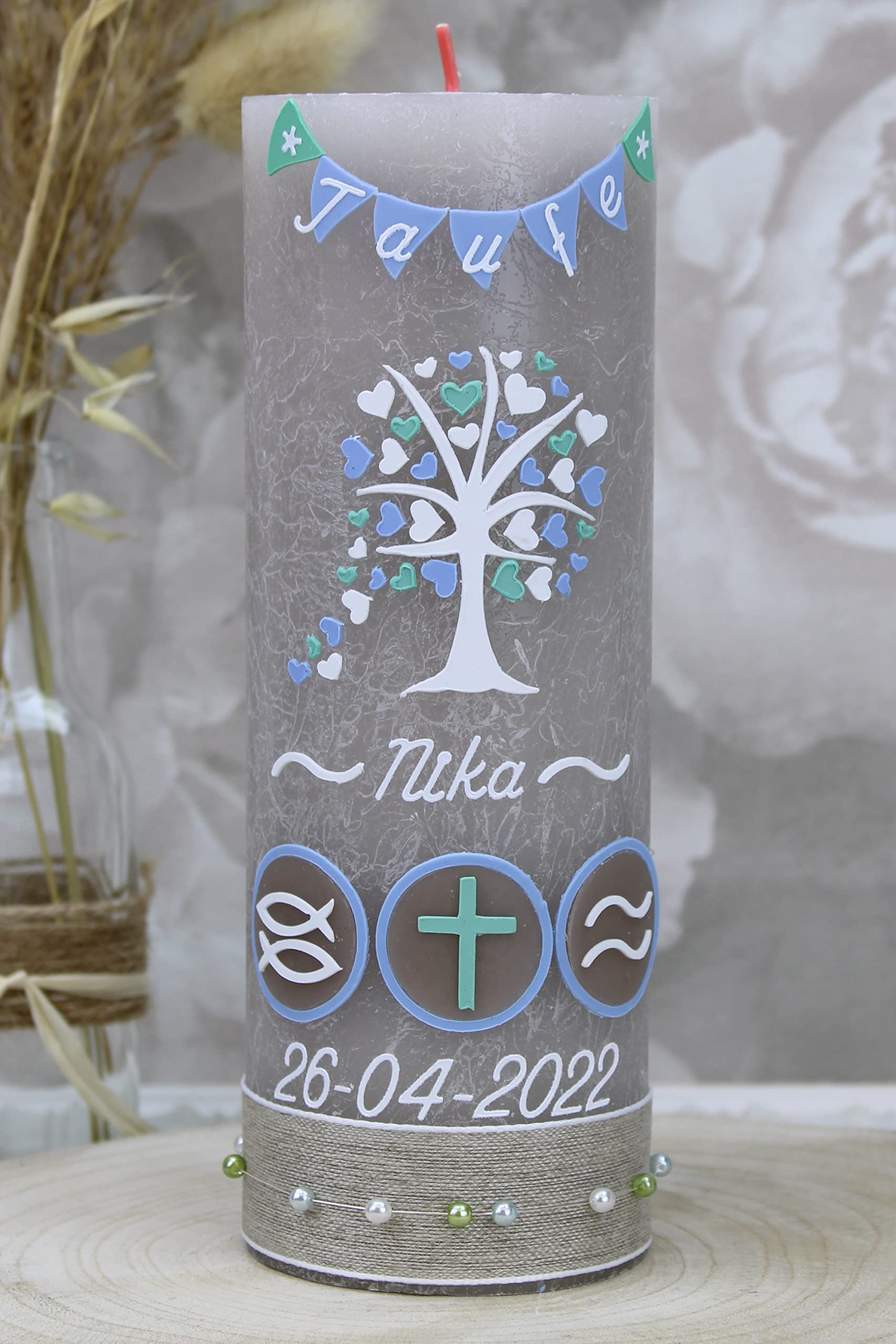 christ-kerzen Taufkerze NIKA mit Name und Datum, individuell und handverziert 1491, Variante:Klassischer Docht