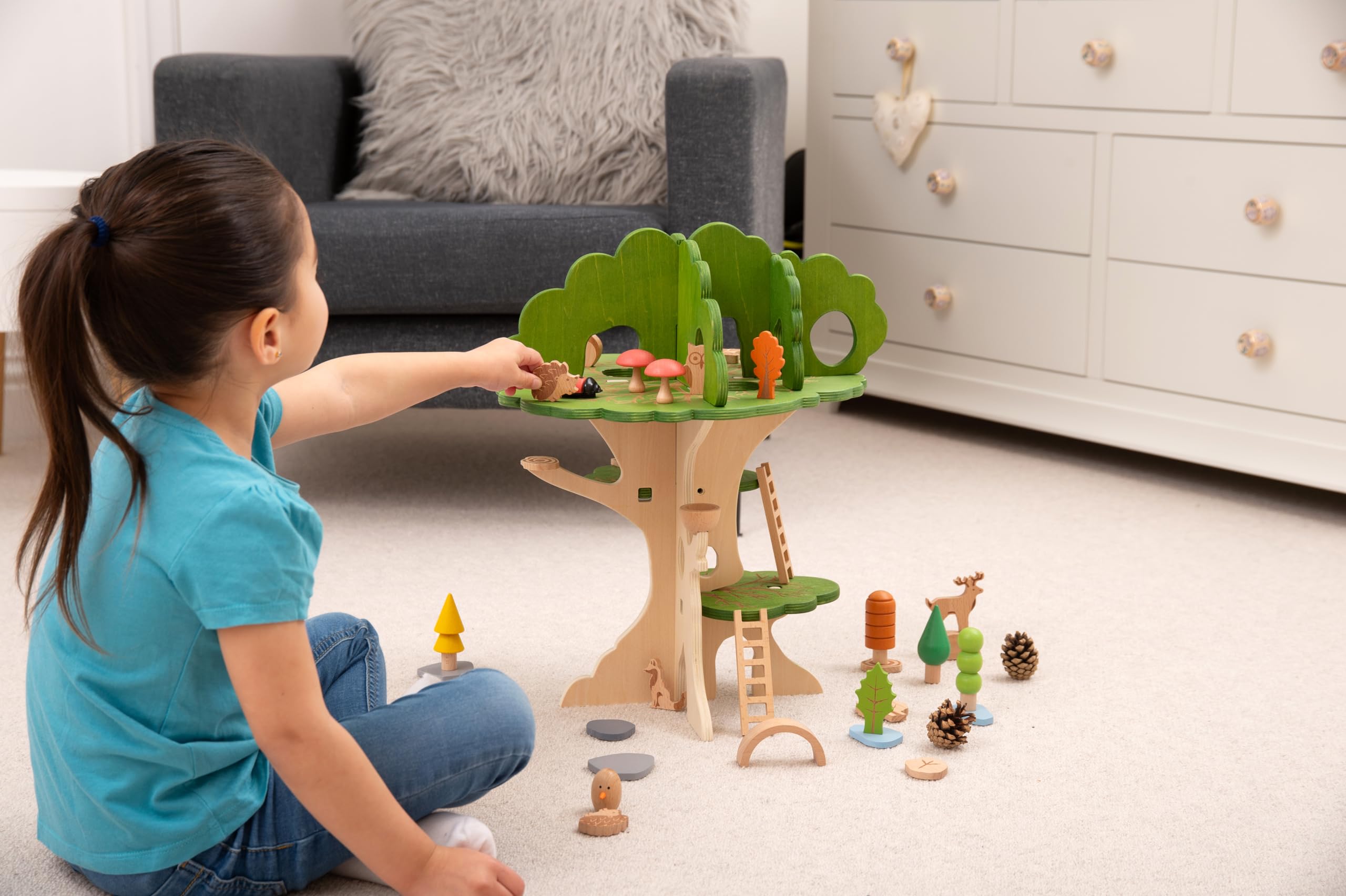 Tickit 74059 Woodland Trail Tree House – Wooden Treehouse – Playhouse – Small World Play