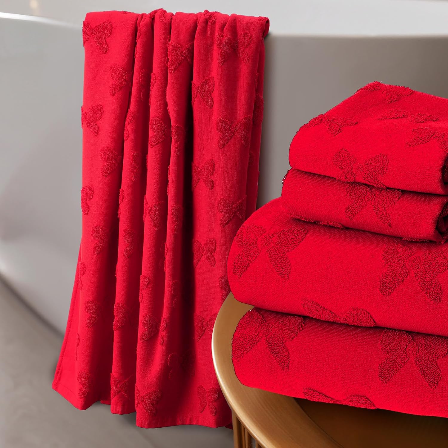 Peryiter 4 Pcs Christmas Red Bow Hand Towels and Bath Towels Set for Bathroom 100% Cotton Absorbent Decorative Jacquard Weave Coquette Bathroom Decoration Preppy Bath Decoration Gift