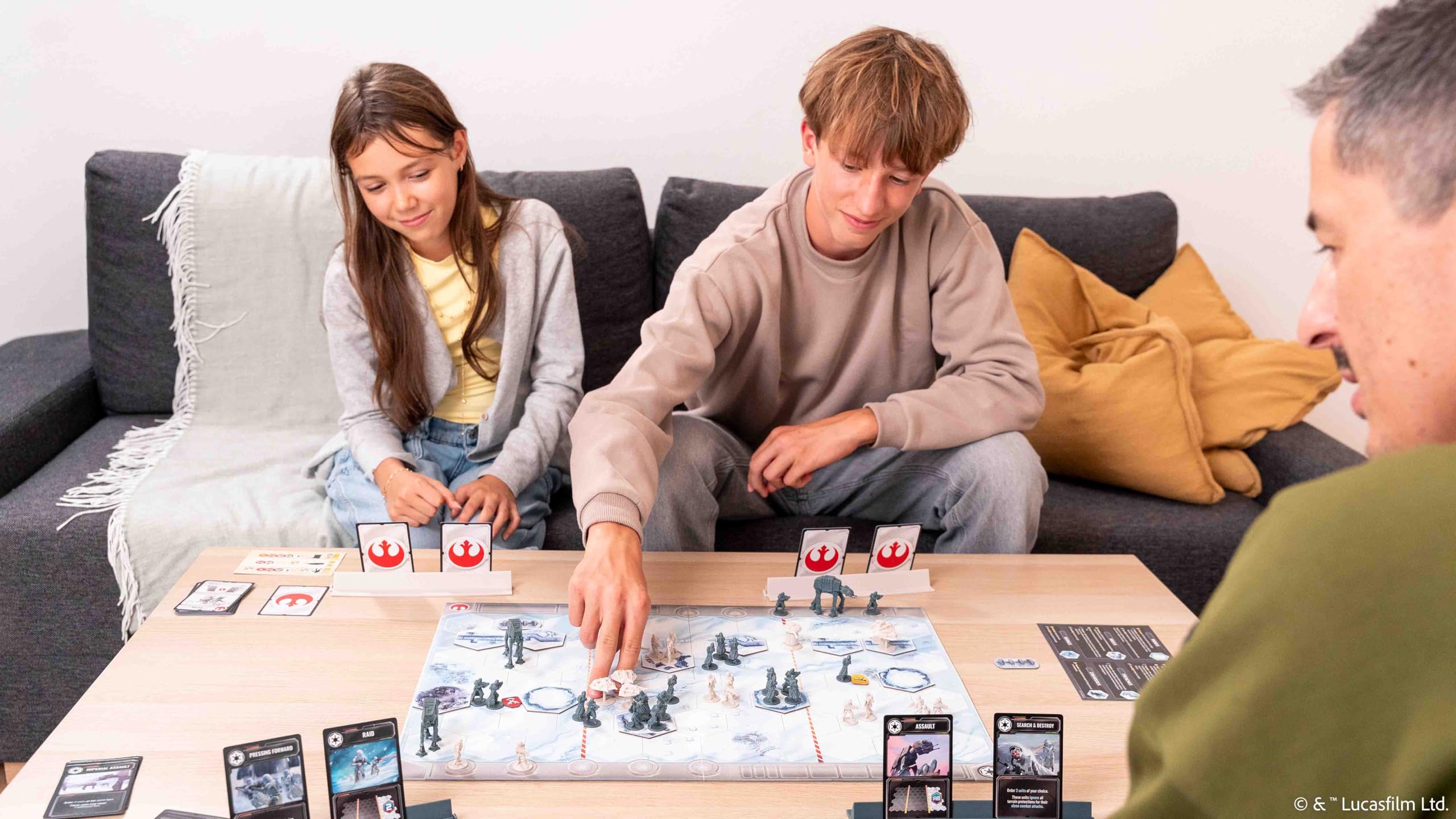 Asmodee Star Wars: Battle of Hoth, Miniatur-Brettspiel, ab 14 Jahren, 2–4 Spieler, 30 Minuten Spieldauer