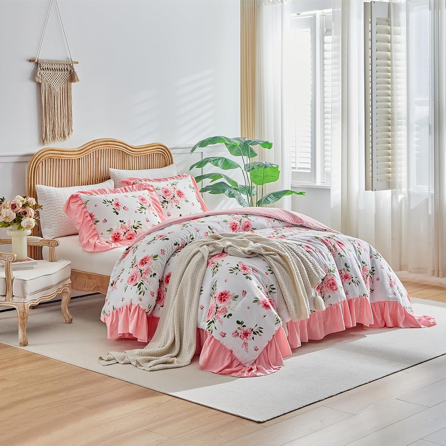 Flower Comforter Set Queen Size 90 * 90in - White Pink Floral with Green Leave Style -3 Pieces Shabby Chic Farmhouse Bedding with Ruffled Fringe Rustic Lightweight Fluffy Ruffle Comforter with Shams