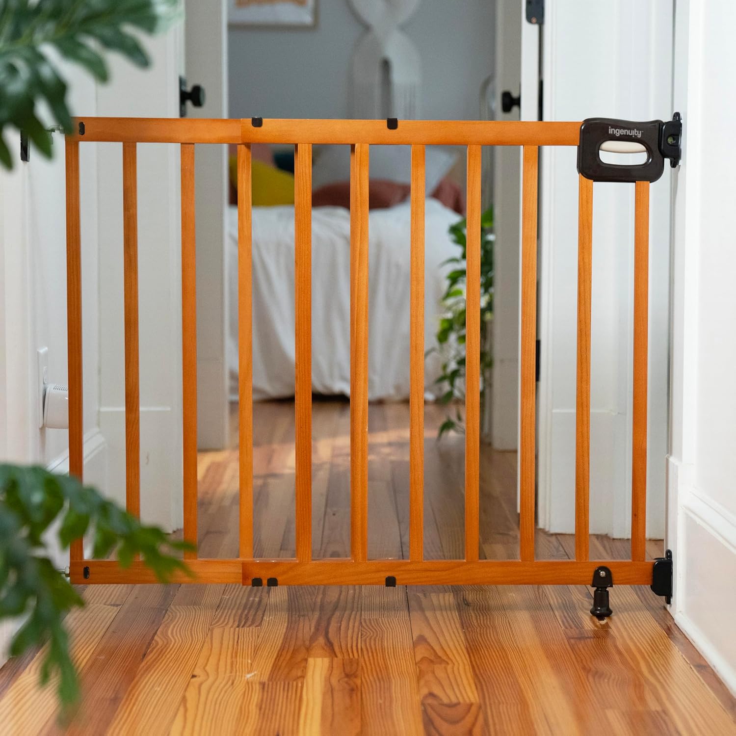 Ingenuity The Stairway 48W Series, 30'-48' Wide, 32" Tall, Baby Gate for Stairs with Door, Wood Safety Gate for Doorways and Stairways - Oak Wood