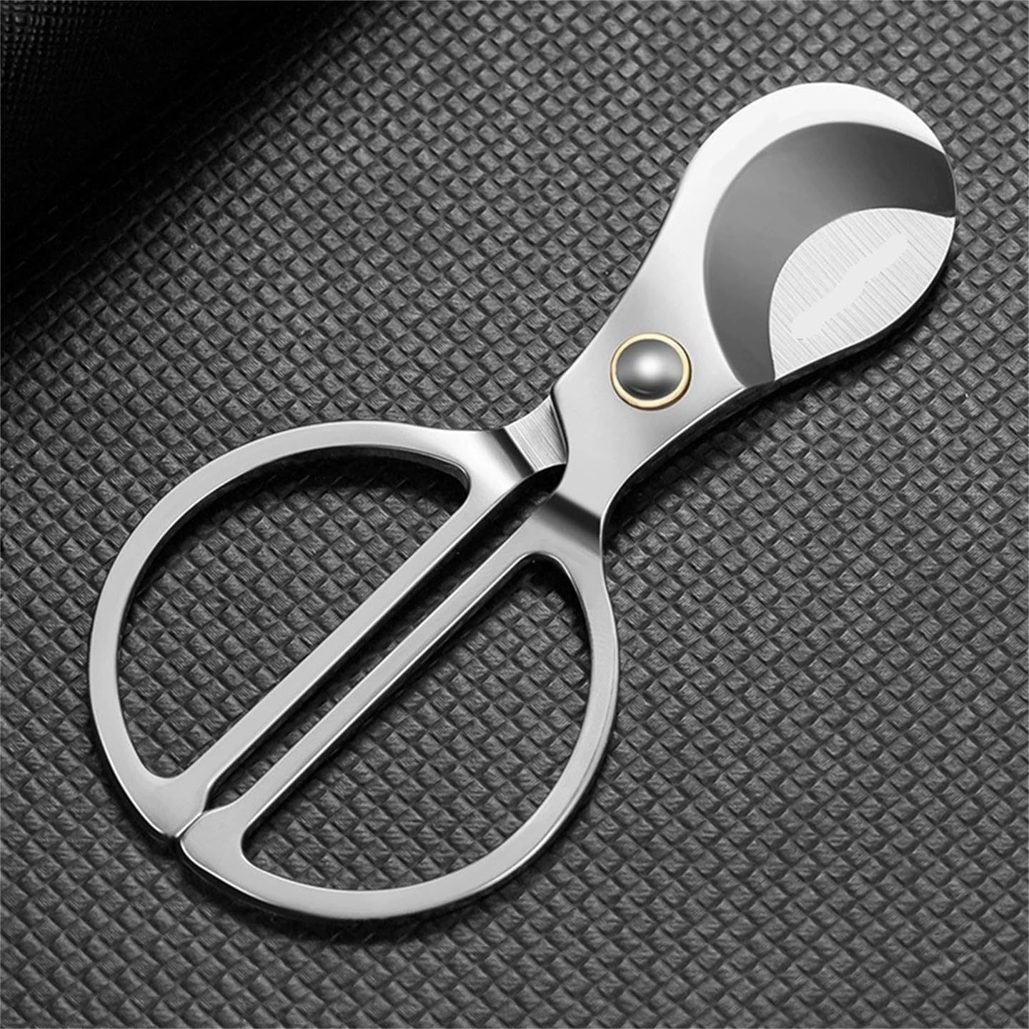 Classic Cigar Scissors, Stainless Steel Double Edge Cutter, Portable Handheld Precision Tool for Men, Compact Travel Accessory, Pack of 1