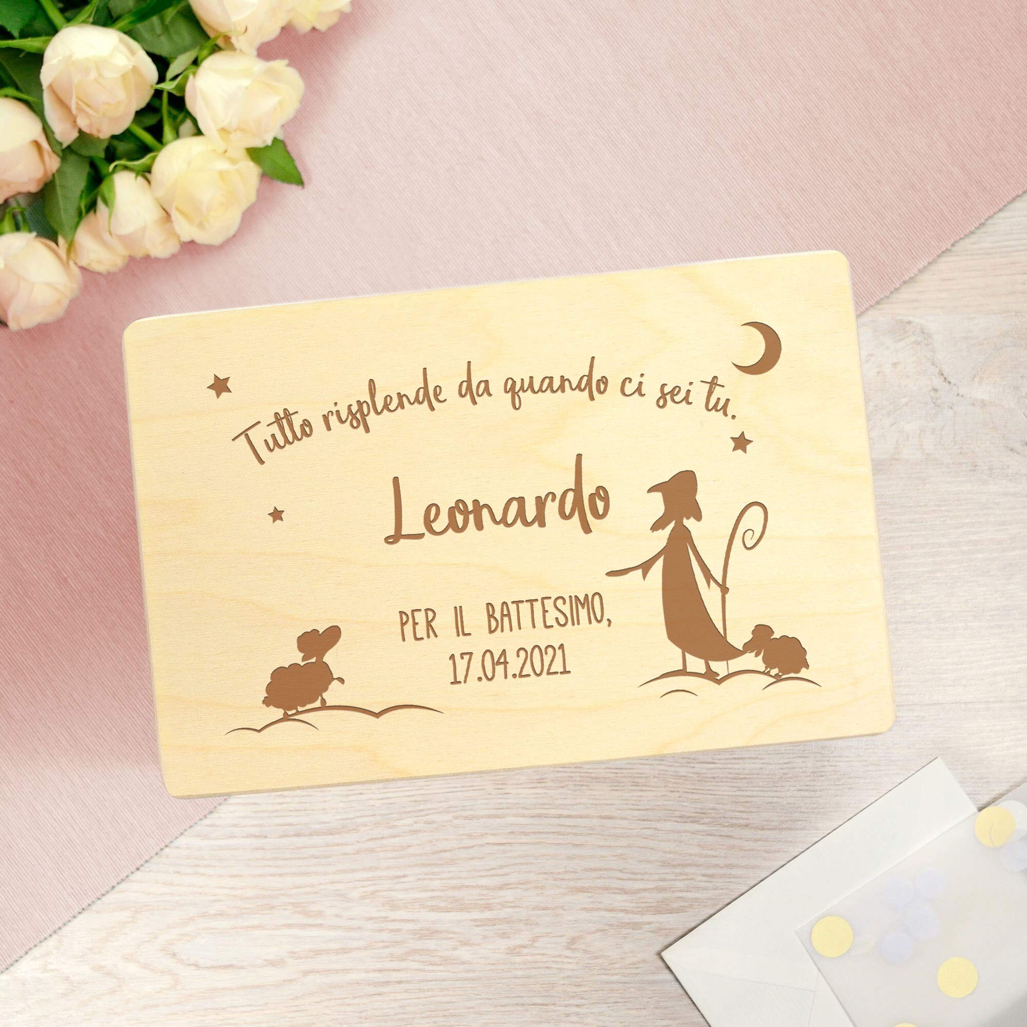 Casa Vivente Confezione Regalo in Legno con Incisione per il Battesimo Personalizzata con Nome e Data, Scatola dei Ricordi Portaoggetti, Accessori Decorativi Cameretta
