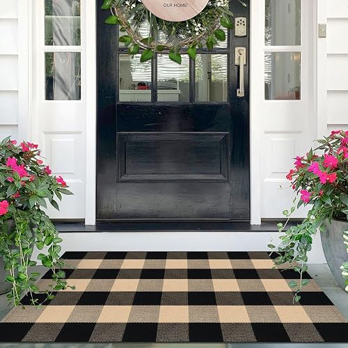 IOHOUZE Buffalo Plaid Checkered Rug 27.5 x 43 Inches Front