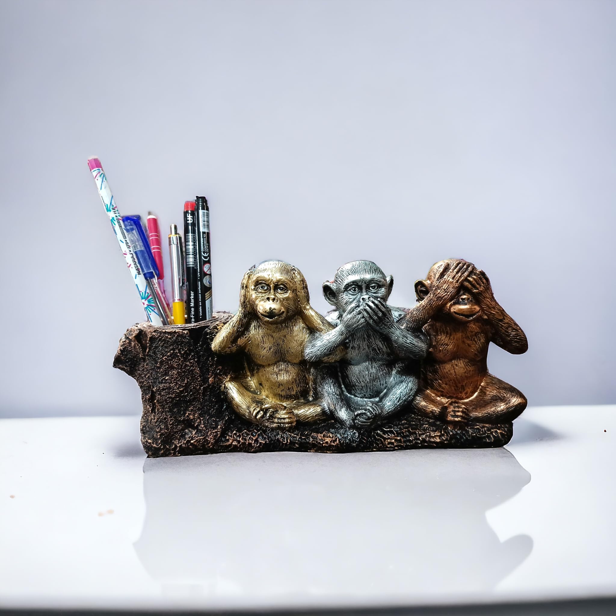 D K MART Three Wise Monkey Showpiece | 3 Monkeys Pen Holder Statue for Home Decorative Bedroom, Living Room, Study Room or Office Gift Showpiece