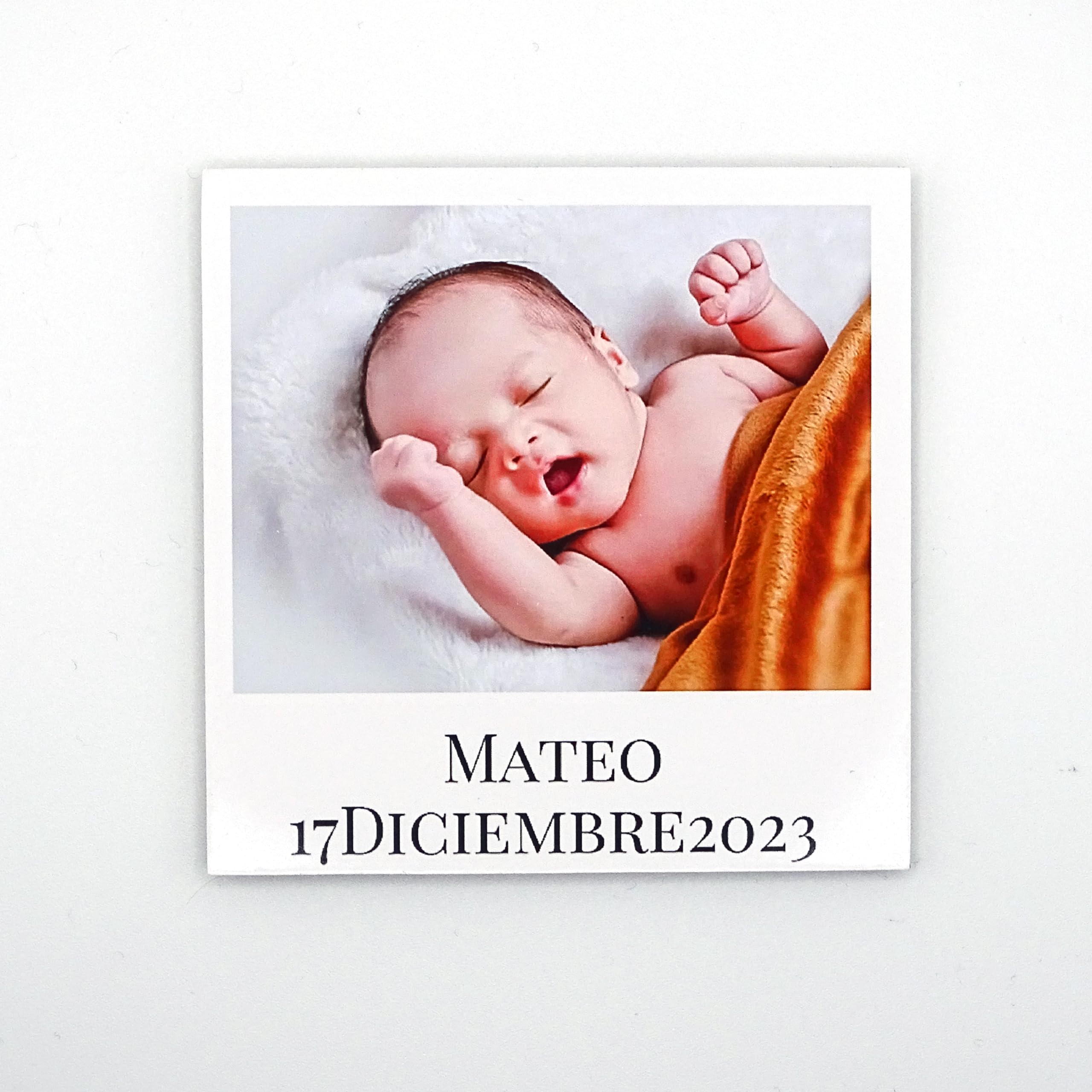 Foto imán de Madera para Nevera. Imanes Personalizados con Foto para Regalar. Regalo de comunión para Invitados. Detalles Bautizo para Invitados. Imán Personalizado de Madera con Foto (30 Unidades)