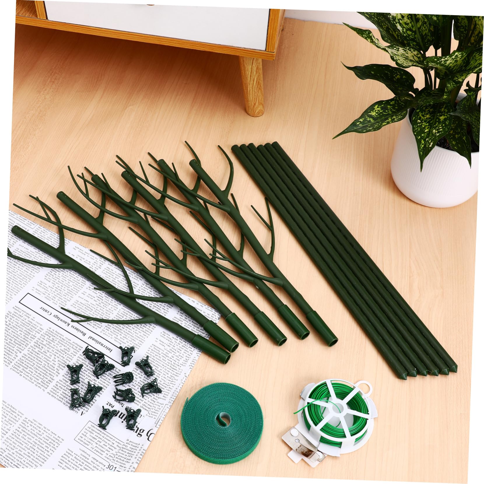 Toyvian Tuteurs de Support pour Plantes Hautes en Plastique Vert Extensibles Installation Facile pour Jardin et Intérieur Lot de 1
