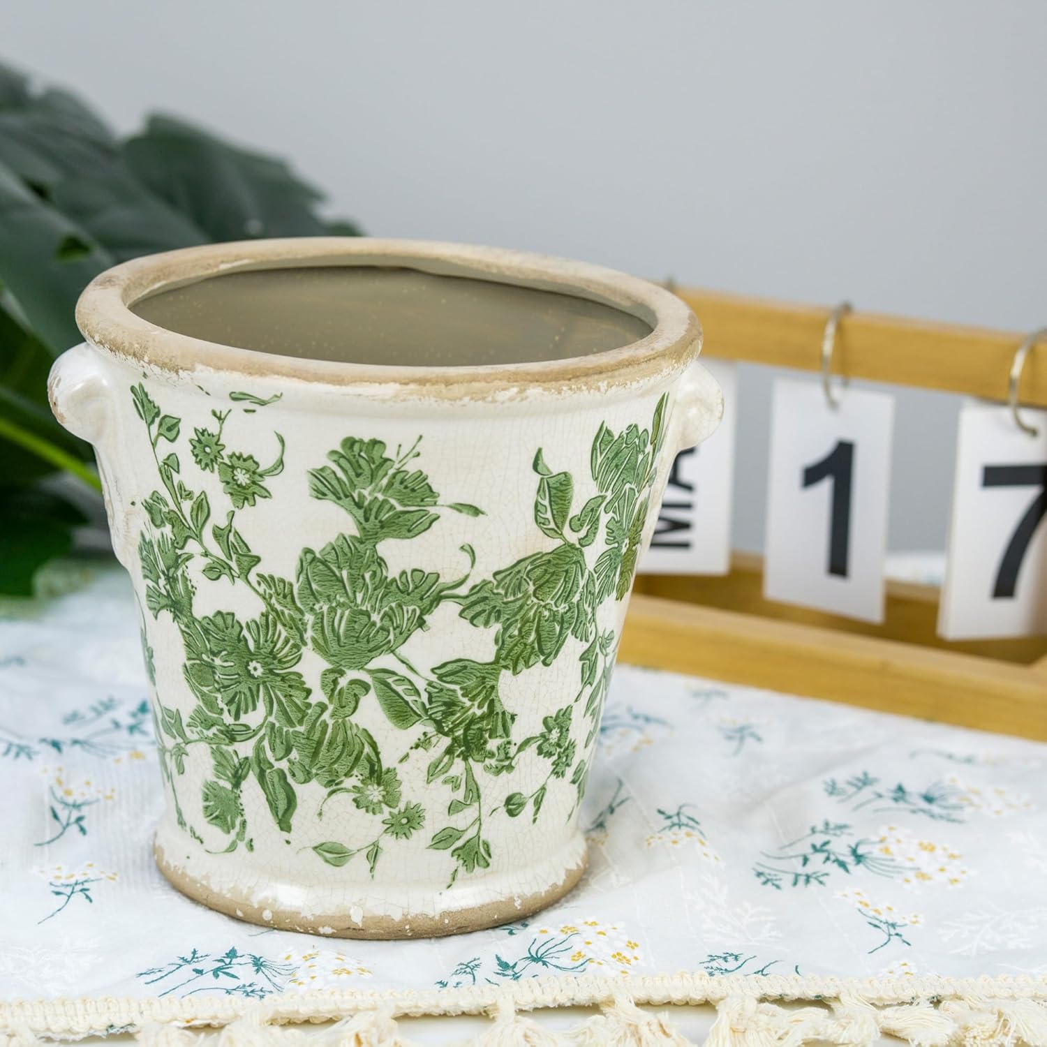 Dosayes Vintage Ceramic Flower Pot with Drainage Holes and Handle,Ice Crack Country Rustic Planters for Indoor Outdoor,Tuscan Decor,Home and Garden Decor,Gardening Present (Green)