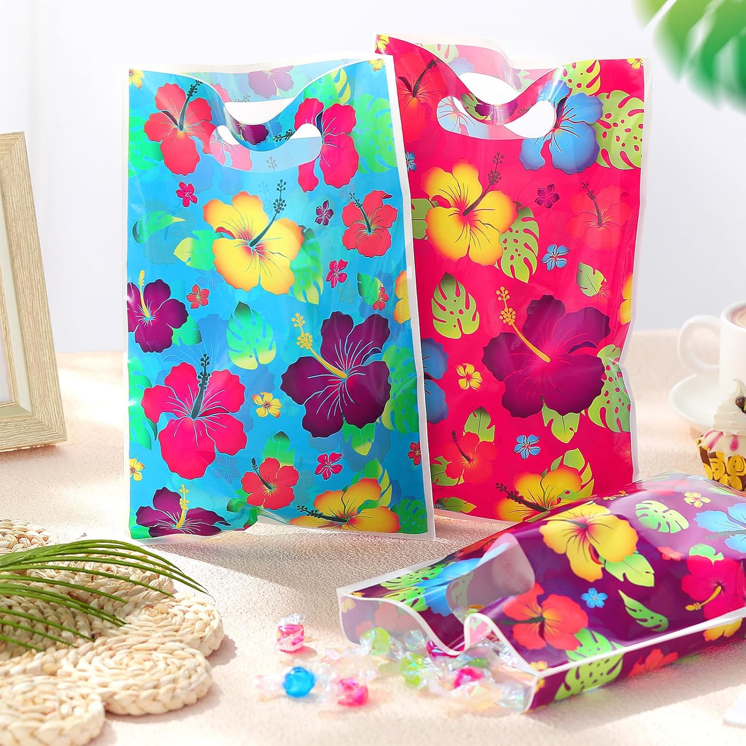 Pasimy 120 Pcs Luau Party Favor Bags Hawaiian Gift Tropical Floral Plastic Bags Tiki Luau Treat Supplies with Die Cut Handle for Hawaiian Aloha Party - Image 5