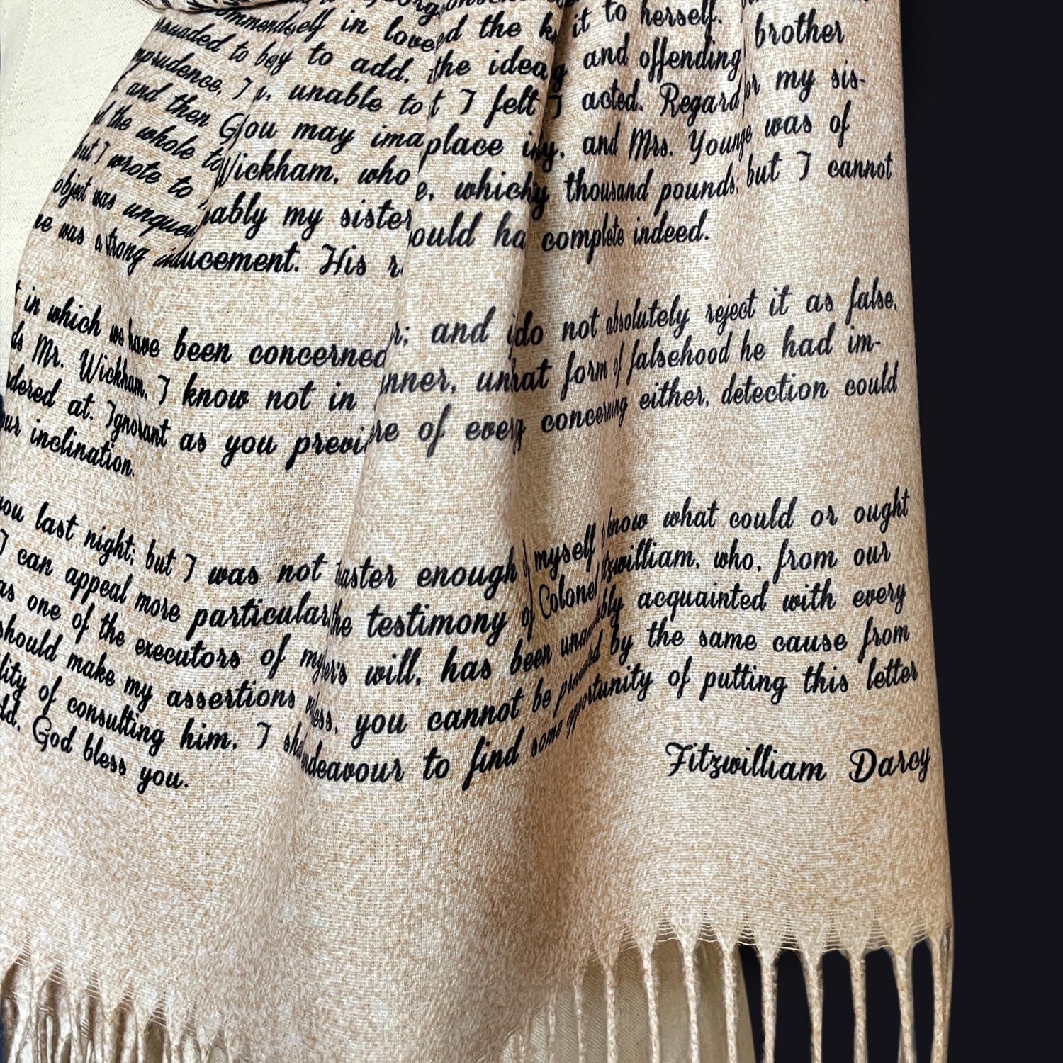 Universal Zone Jane Austen Schal mit Darcy's Letter to Elizabeth from Pride and Prejudice, Beige, 72" x 26"