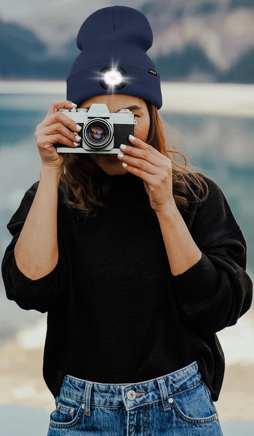 ATNKE LED Lighted Beanie Hat,USB Rechargeable 8 LED Red Glow Flashing Run Headlamp Lined Fleece Cap for Men and Women