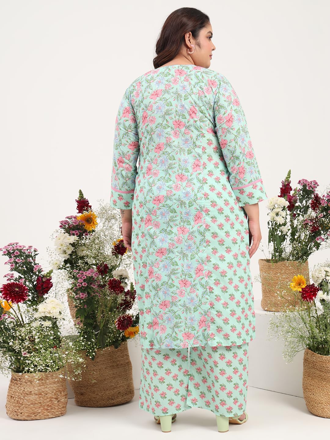 Tissu Women's Plus Size Cotton Satin Pink Floral Printed Kurta with Palazzo