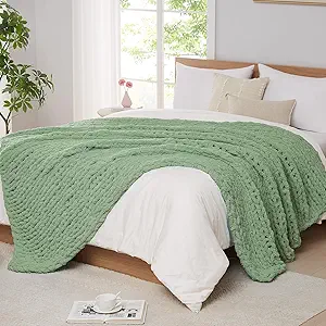 L'AGRATY Chunky Knit Blanket Throw - Soft Chunky Throw Blanket 50x60: 100% Hand Kintted Chenile Crochet Throw Blanket for Couch - Large Cable Knit Chunky Blanket for Home Decor(Sage Green)
