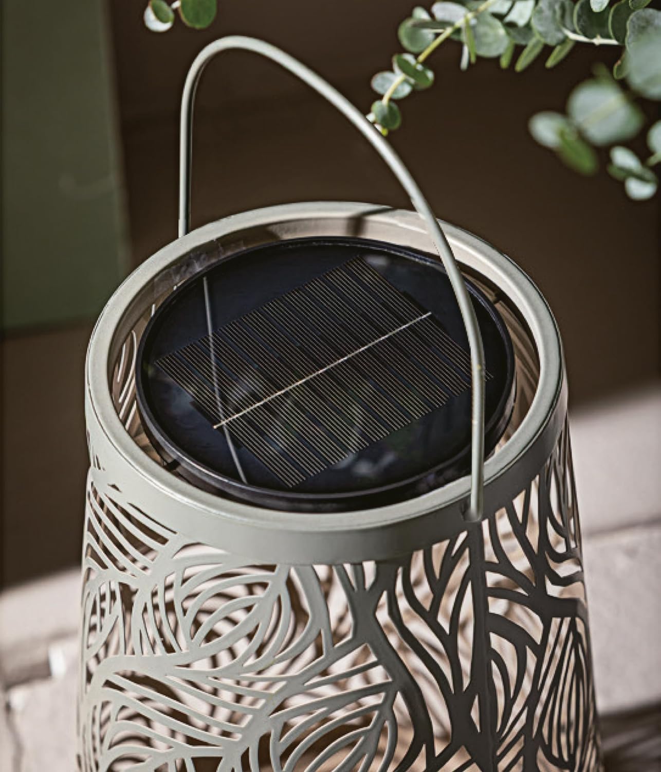 Dehner Olea Solar Lantern Diameter 20 x Height 32 cm - LED Garden Light, Warm White, Solar Powered, Twilight Sensor, Metal & Plastic, Green