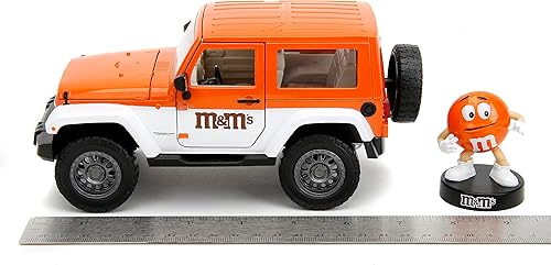 Miniatura 9 de Jada M&M's 1:24 2007 Jeep Wrangler - Coche fundido a presión y figura naranja de 2.75 pulgadas, juguetes para niños y adultos