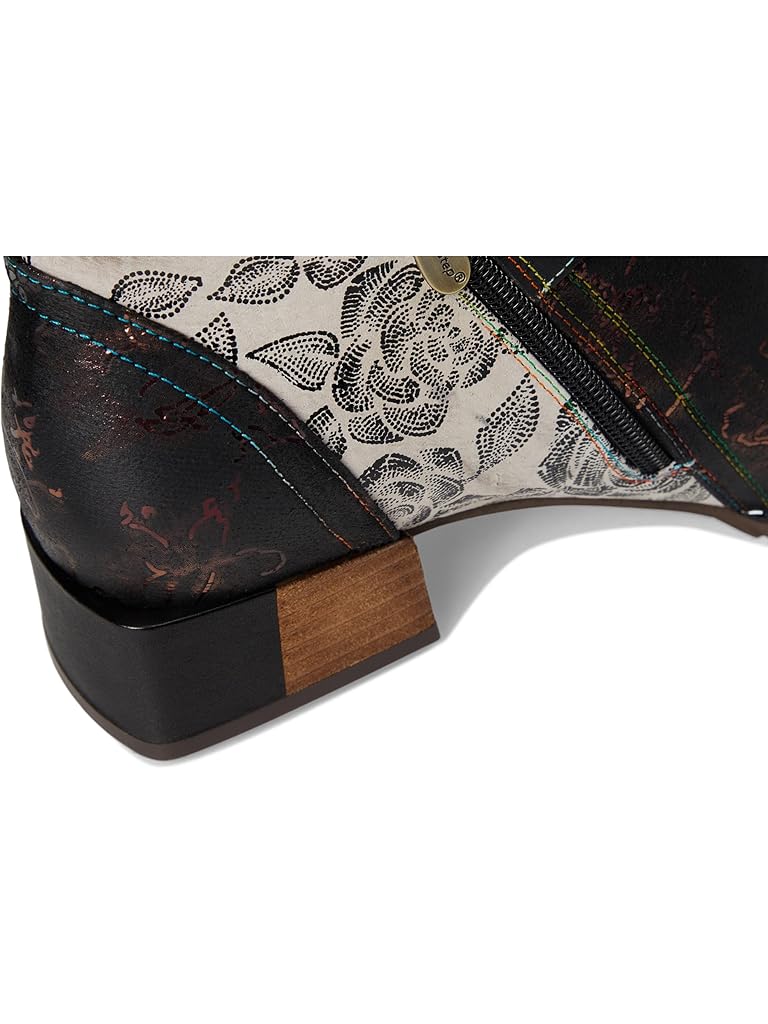 Black L'Artiste by Spring Step Sipperb
