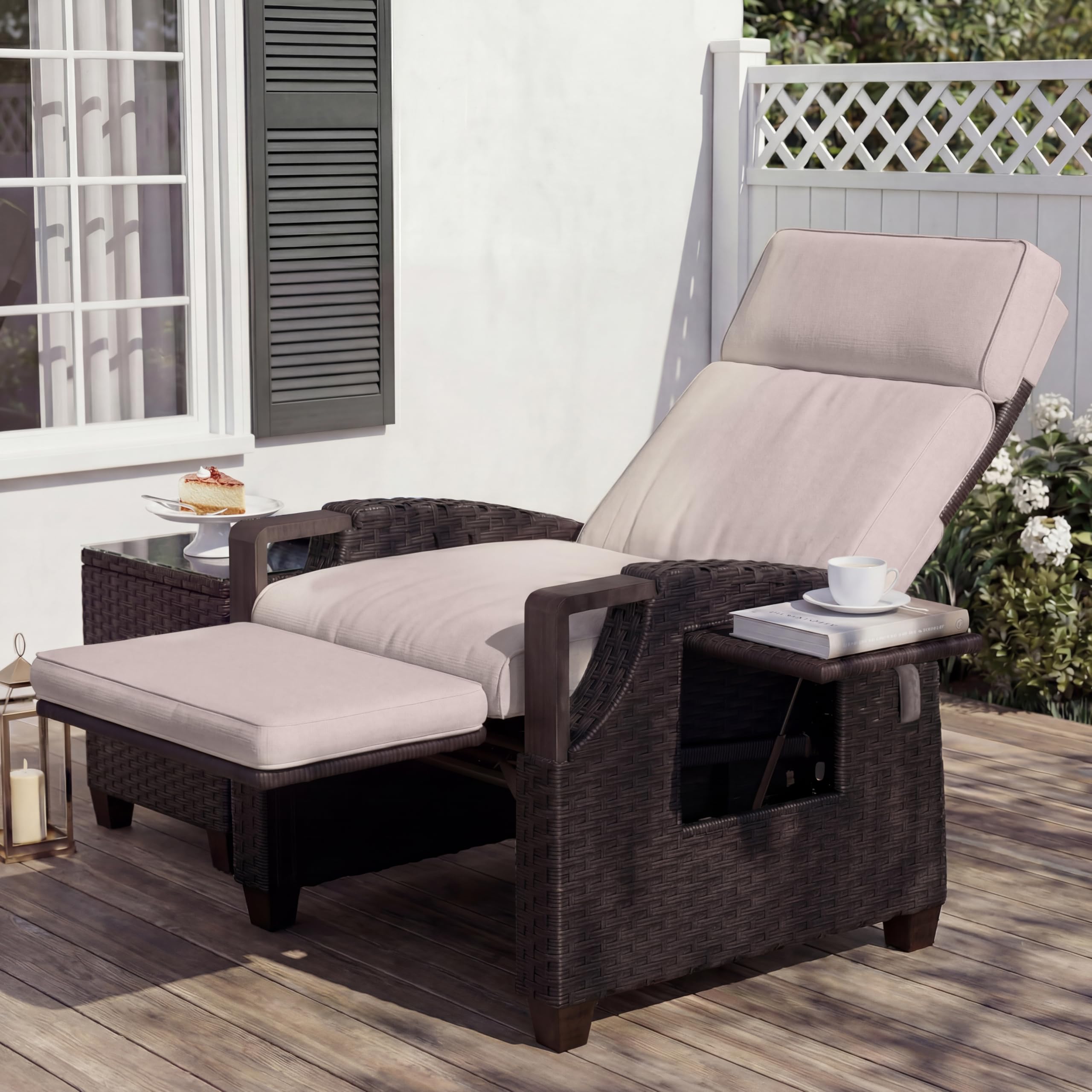 Grand patio Relaxliege Liegesessel mit Sitzkissen Armlehnensessel Verstellbare Rückenlehne Rattan Sonnenliege für Innen, Außeneinsatz, Khaki Sitzkissen & Dunkelbraun