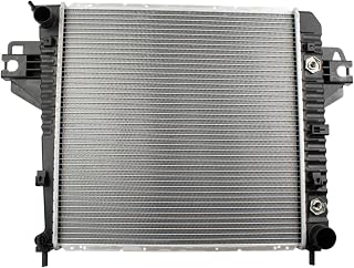 TRQ Radiator Assembly Aluminum Core Compatible with 02-06 Jeep Liberty CH3010275 CU2481