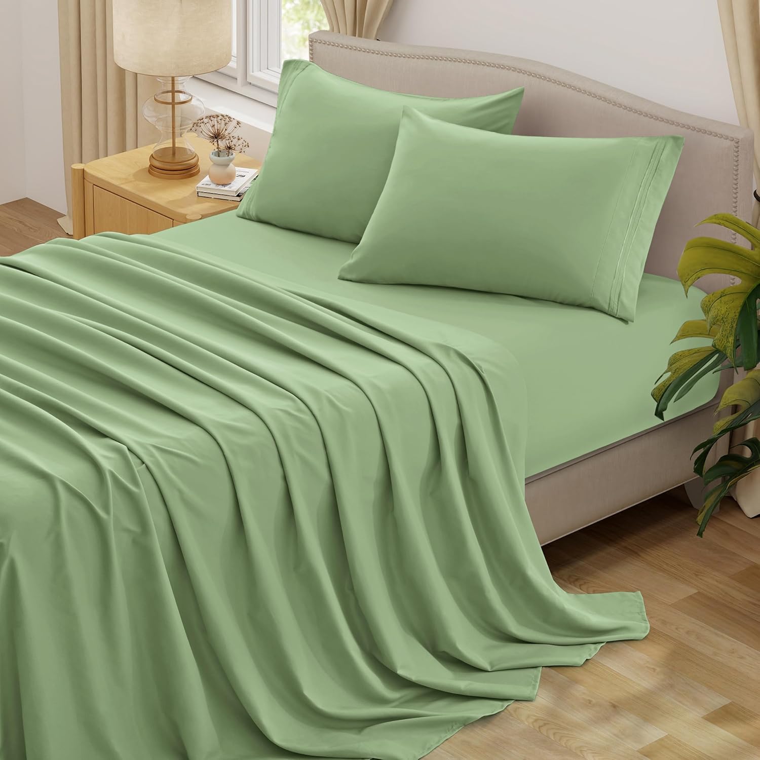Vonty 4 Piece Queen Sheet Set Luxury Brushed Microfiber Sheets, Sage