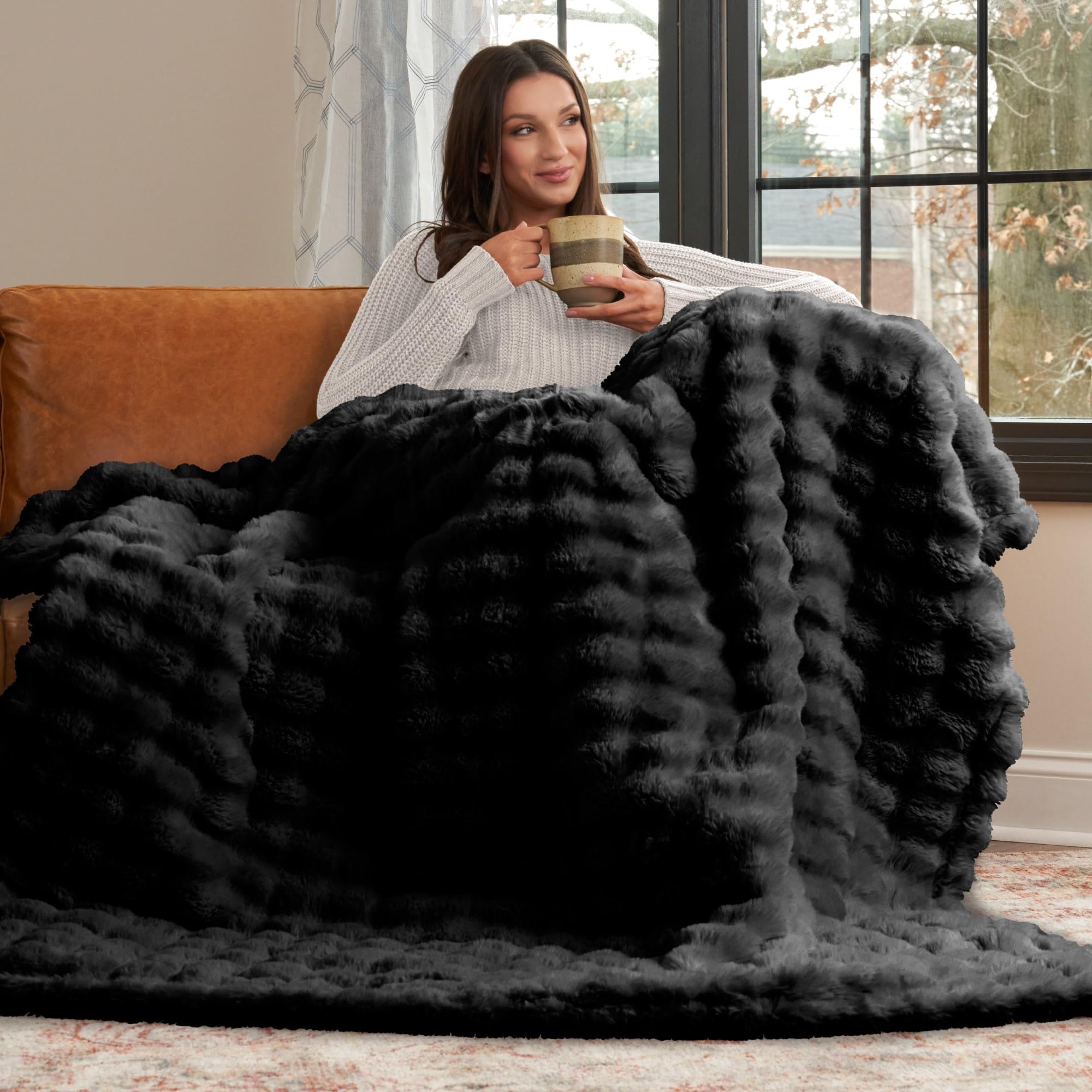 Amazon.com: Northwest Serenade Textured Faux Fur Throw Blanket
