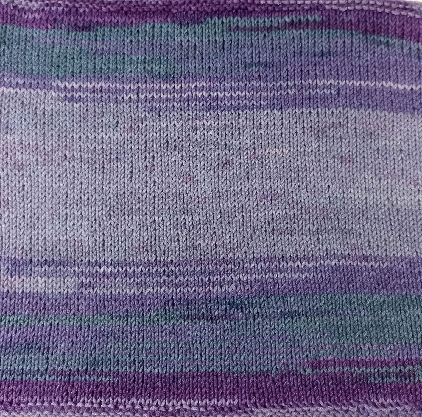 5 x 100 g Wollbiene Crazy Cotton Batik, 500 g with Colour Gradient, 55% Cotton, Multicoloured Knitting Wool, Crochet Wool - Image 3