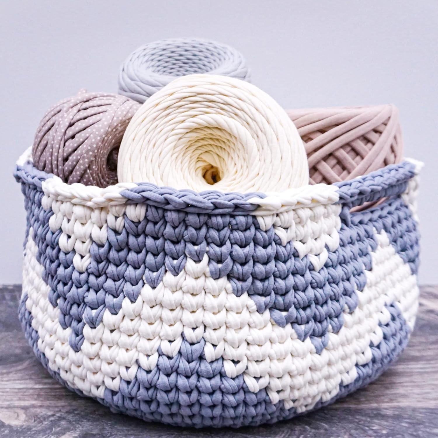 T-Shirt Yarn - Fabric Jersey Yarn for Crocheting, 100 Yards T-Shirt Yarn for DIY Bags, Baskets and Home Decor in Dust Rose