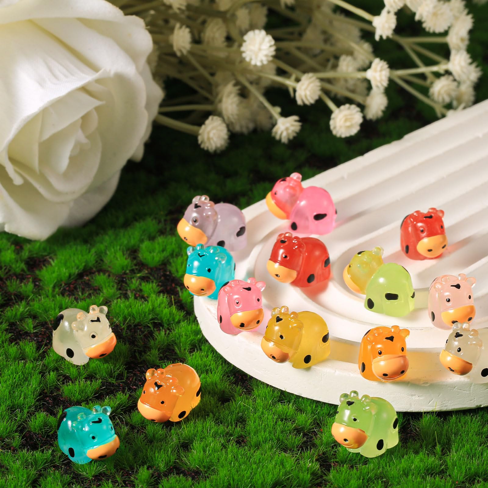 90pcs Luminous Mini Cow Figurines - Image 3