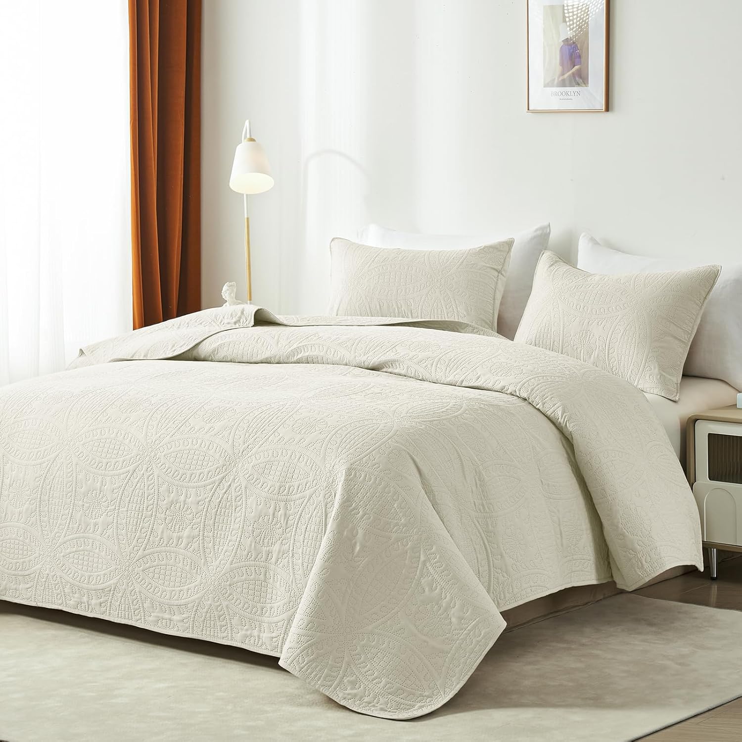 akkialla King/Cal King Quilt Set,Cream Lightweight Bedspread with Coin Pattern, Soft Microfiber Coverlet for All Seasons, Breathable and Skin-Friendly Fabric (1 Quilt, 2 Pillow Shams) - Image 2